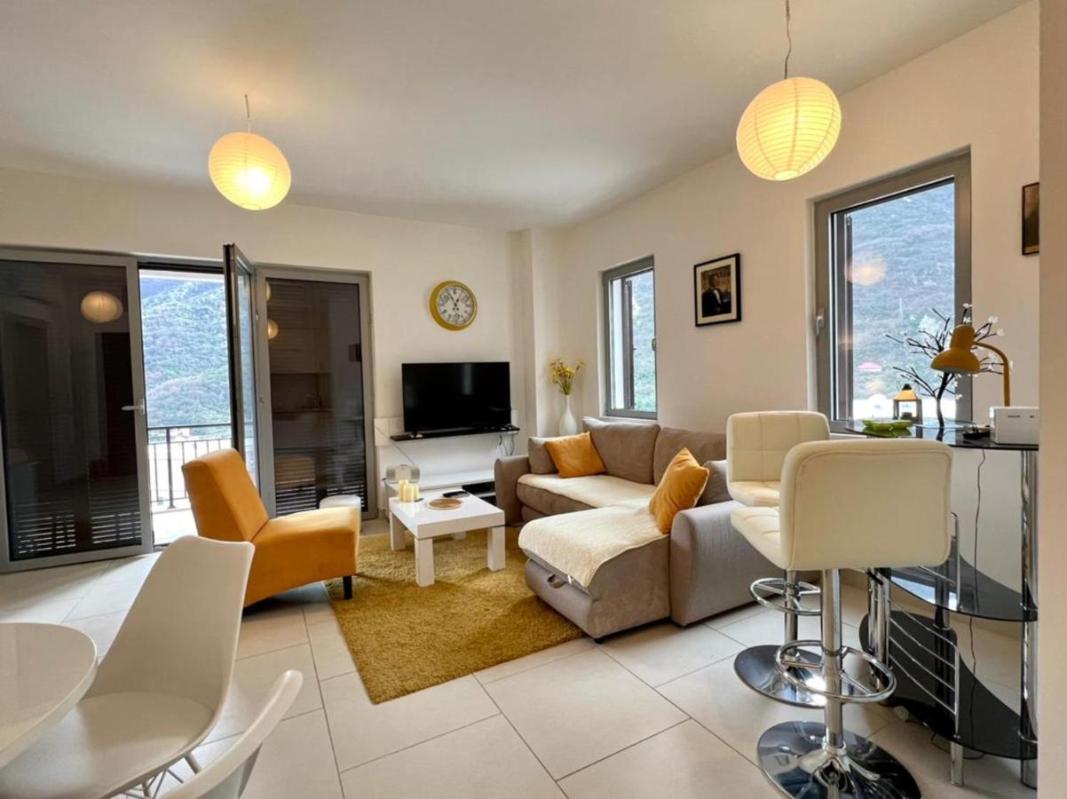 Lavender Bay Apartment C23 Kotor Exteriér fotografie